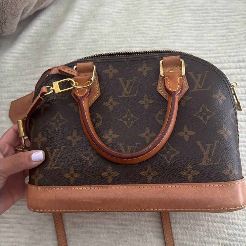 Louis Vuitton Alma BB